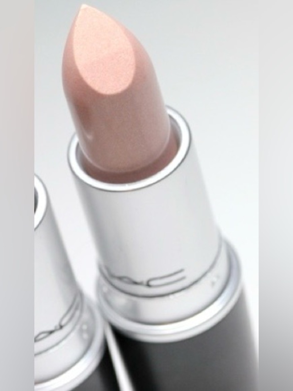 Secret Lover Mac Cosmetics lipstick